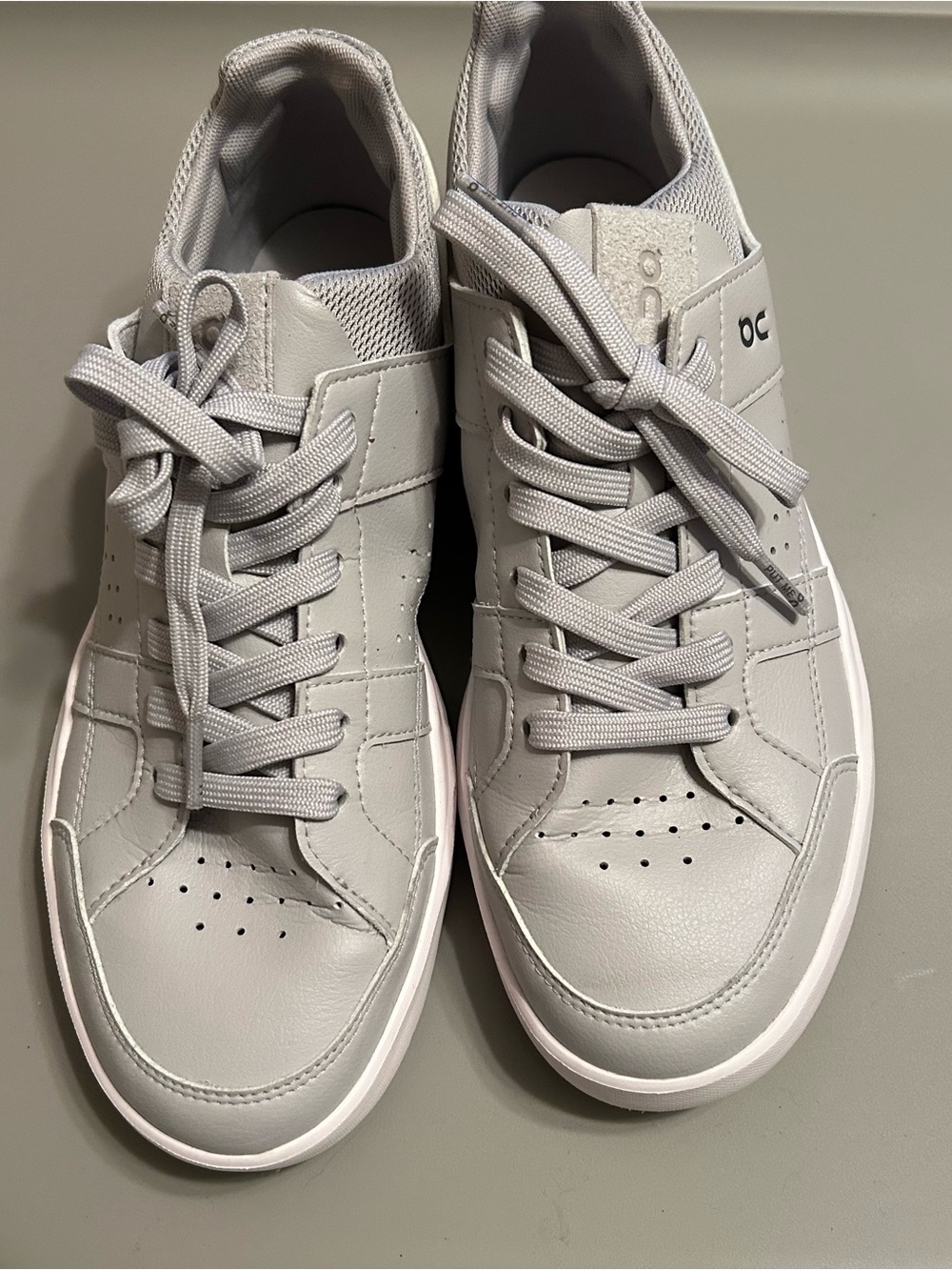 On Running Men's Low-Top Sneakers in Light Gray
